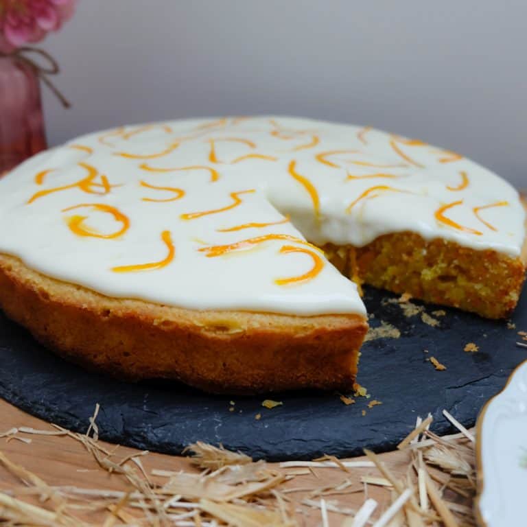 Möhren-Orangen-Schoko-Cake mit Topping - Cooking is love
